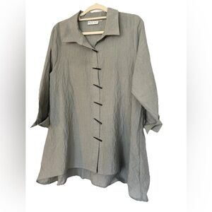 Habitat Light Gray Collared linen Top LARGE
